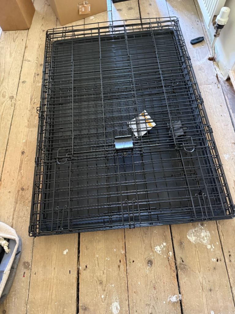 Metal dog crate - collapsible