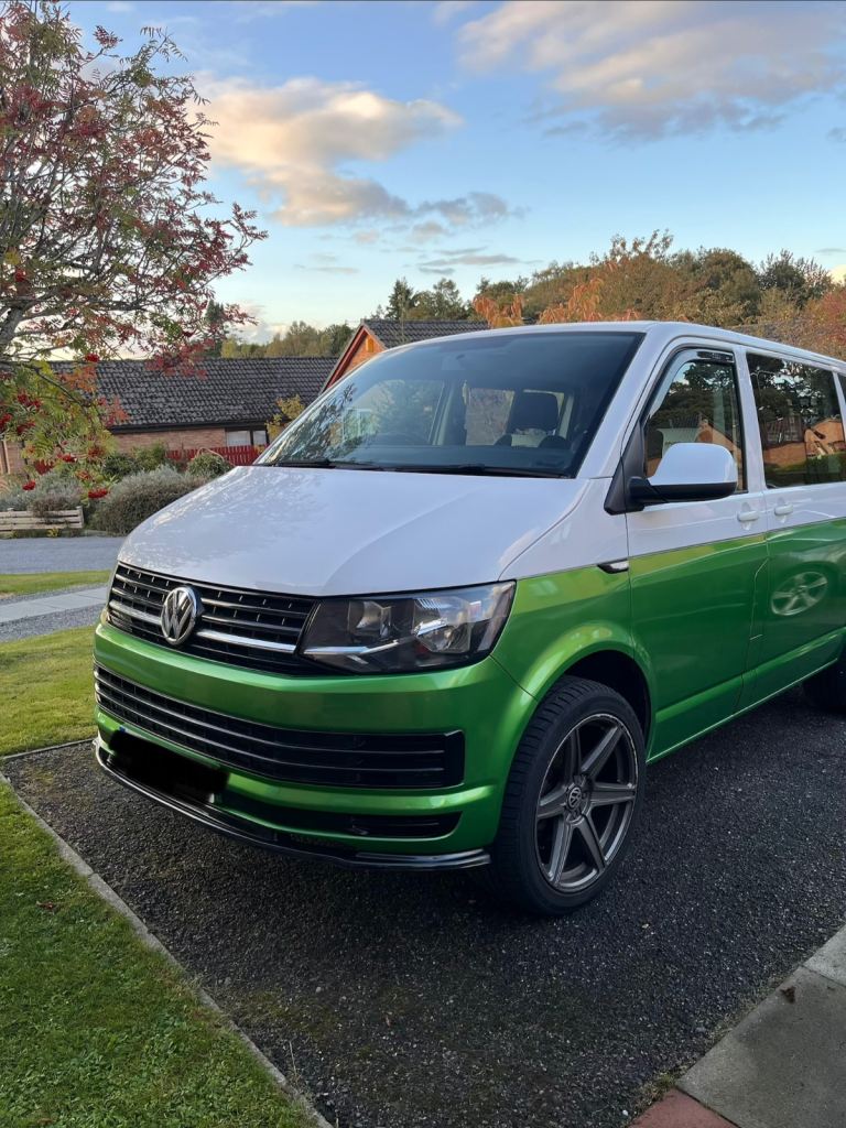 VW 6seat tailgate van