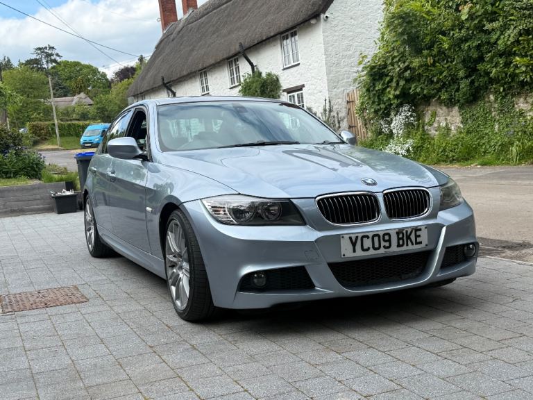 BMW, 3 SERIES, Saloon, 2009, Semi-Auto, 2993 (cc), 4 doors