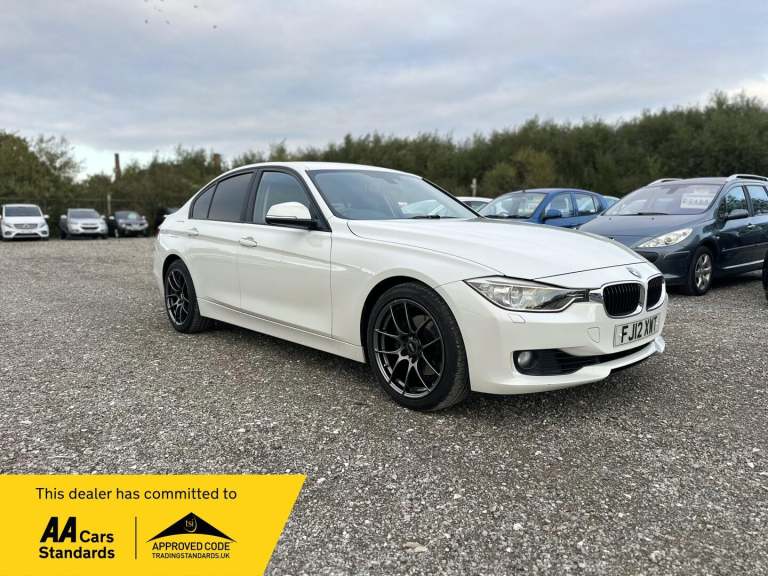 2025 BMW 3 Series 2.0 320i SE Saloon 4dr Petrol Auto Euro 5 (s/s) (184 ps) Petrol Automatic