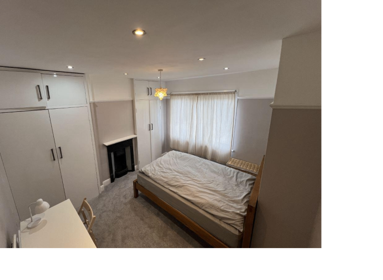 Spacious and Cosy Double Rooms for Rent in - EN1 1YG