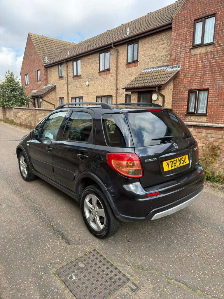 Suzuki, SX4, Hatchback, 2011, Manual, 1956 (cc), 5 doors