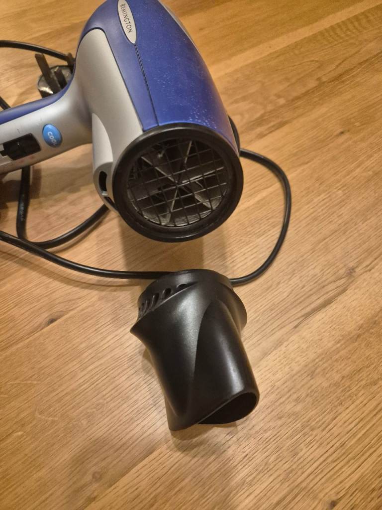 Remington Hairdryer - Good Condition