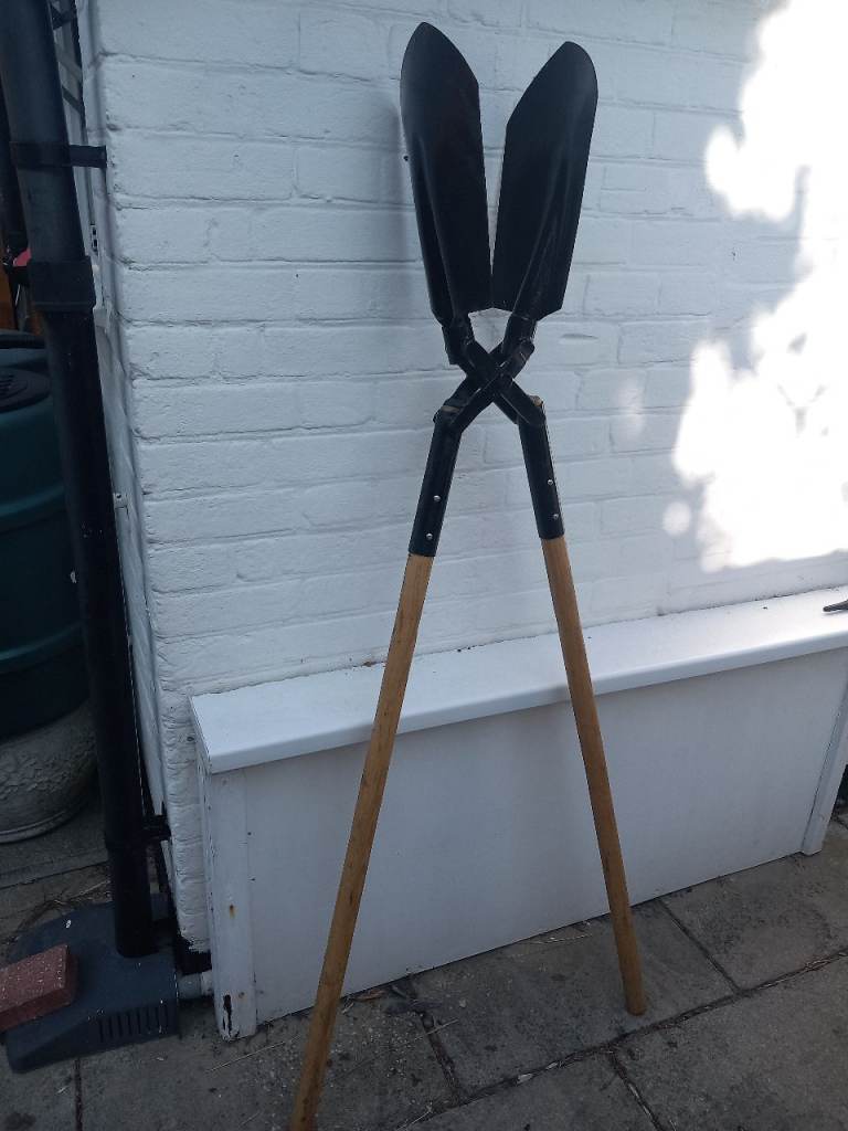 POST HOLE SHOVEL*HEAVY DUTY*NEW*