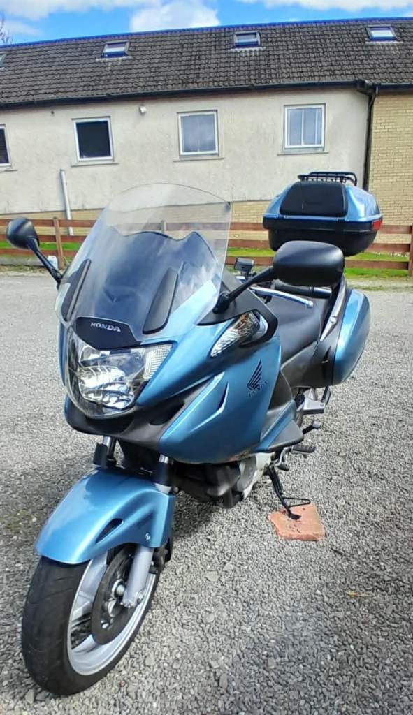 Honda Deauville NT700V Motorbike for sale