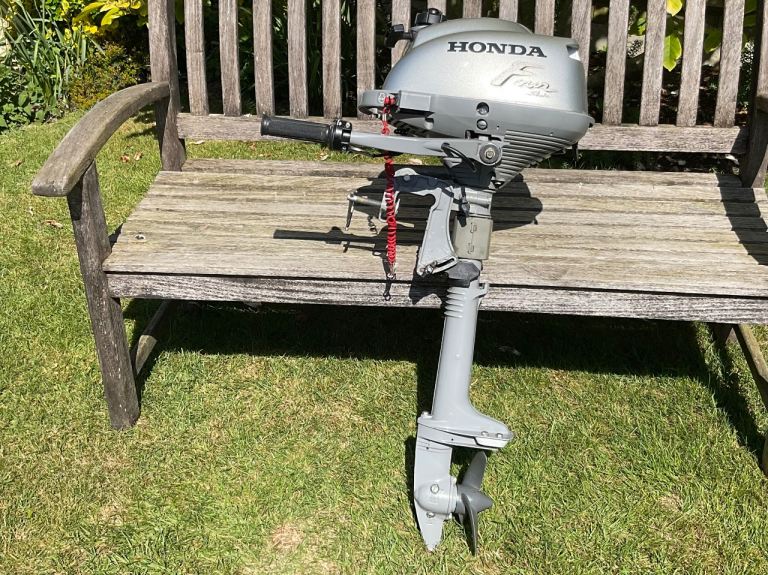 Honda Four Stroke 2 HP Outboard Engine