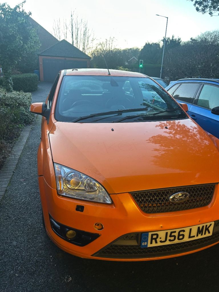 Ford, FOCUS, Hatchback, 2006, Manual, 2522 (cc), 3 doors