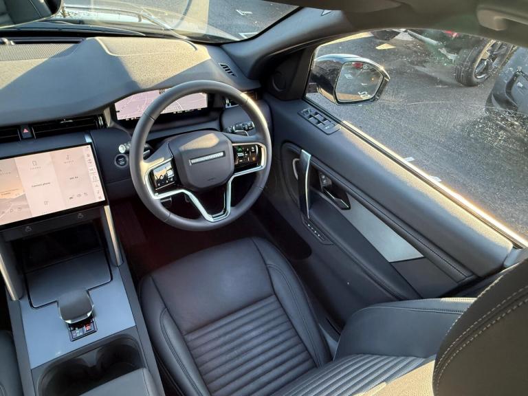 2025 Land Rover Discovery Sport 2.0 D200 Dynamic SE 5dr Auto [7 Seat] ESTATE DIESEL Automatic