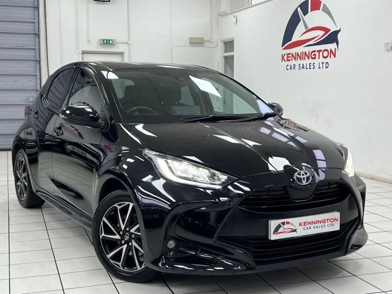 2023 Toyota Yaris 1.5 VVT-h Design E-CVT Euro 6 (s/s) 5dr HATCHBACK Petrol/Electric Hybrid Automatic