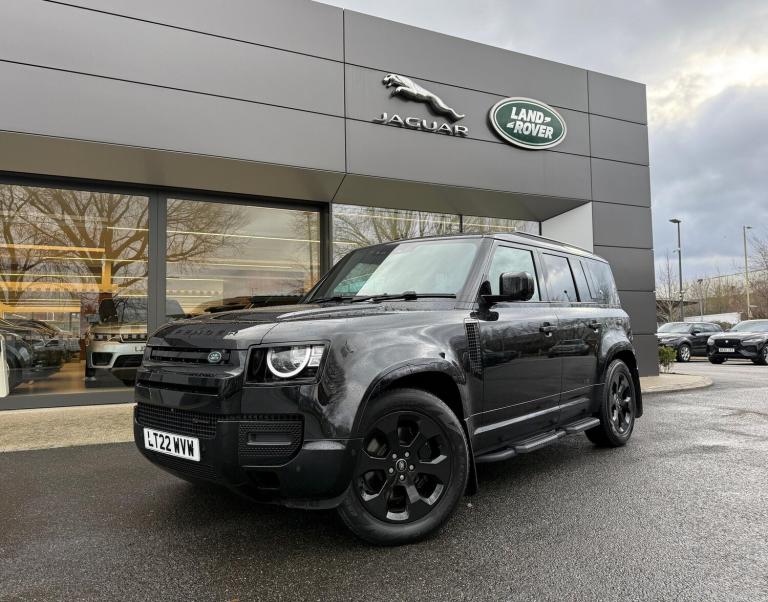 2022 Land Rover Defender 2.0 P400e X-Dynamic S 110 5dr Auto ESTATE PETROL/ELECTRIC Automatic