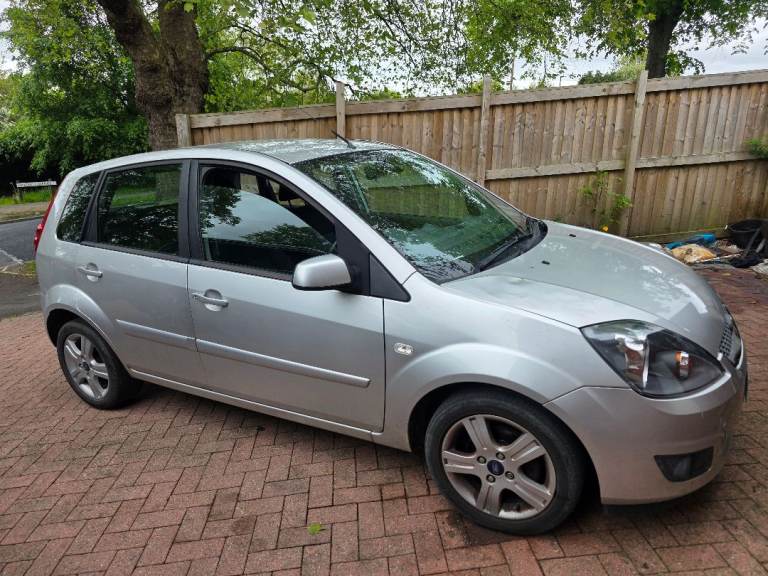 2007 ford fiesta zetec 1.25 September mot £499
