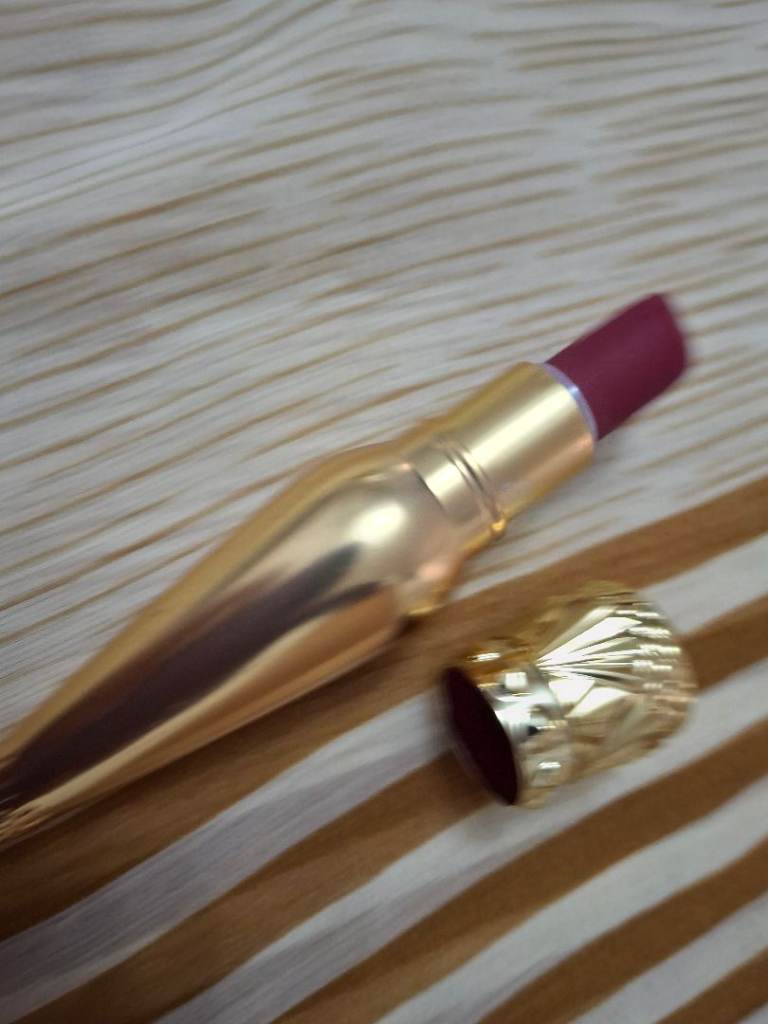  Makeup  item