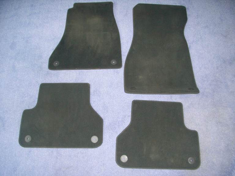 Audi A4 B9 Carpeted Car Mats - Full Set!