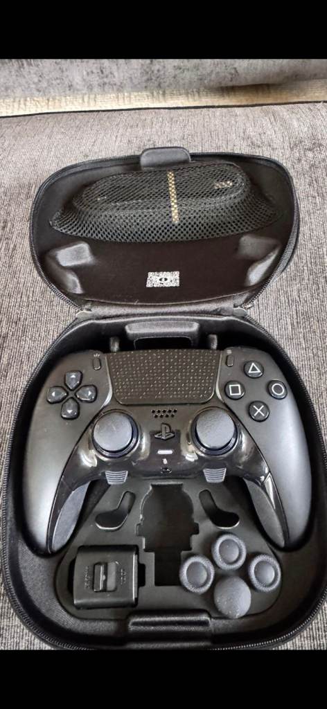 PlayStation PS5 DualSense Edge Controller (Black)