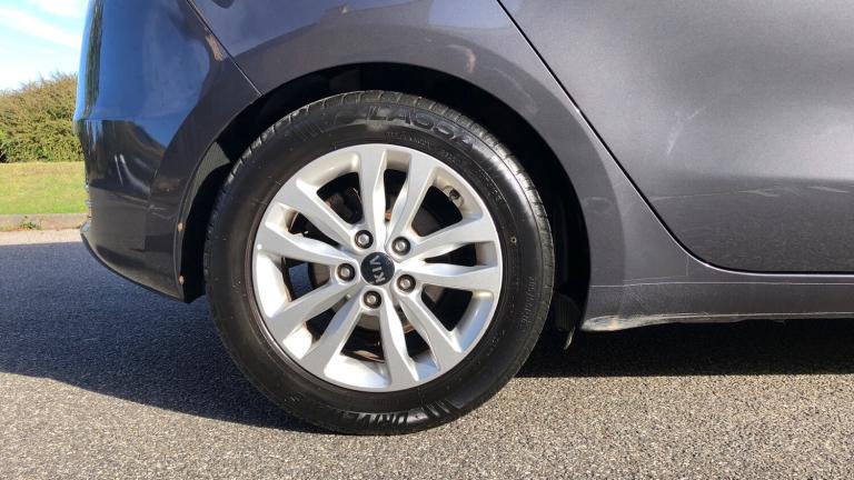 2017 Kia Ceed 1.6 CRDi ISG 2 5dr DCT Diesel Hatchback Hatchback Diesel Automatic