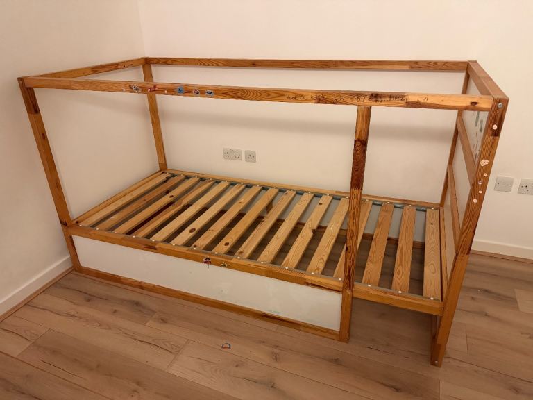 IKEA KURA REVERSIBLE SINGLE BED. Free delivery!!!