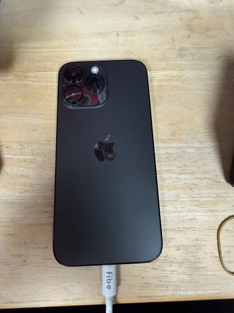 Apple iPhone 14 Pro Max 128GB – Black, As Good As New