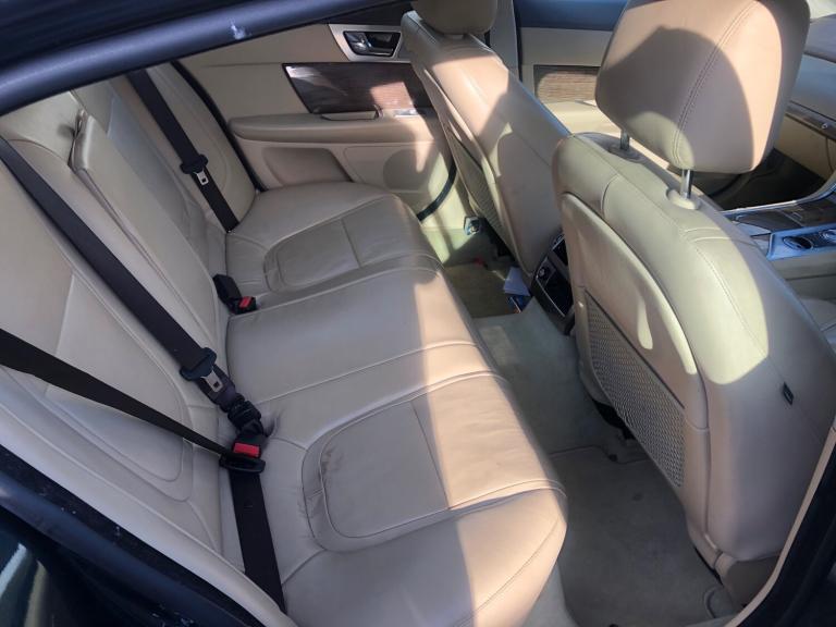 2014 Jaguar XF 3.0d V6 Premium Luxury Saloon 4dr Diesel Auto Euro 5 (s/s) (240