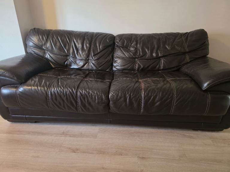 Brown Leather 2-Seater Sofa – Fair Condition