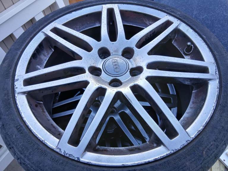Audi alloys