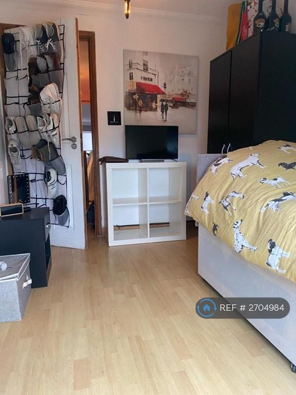 1 bedroom in Wimborne Road, Bournemouth, BH9 (#2704984)