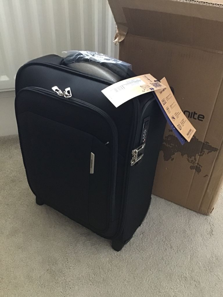 Samsonite RESPARK Upright Cabin Case - EasyJet underseat size