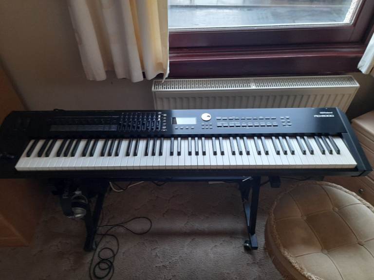 Roland RD2000 stage piano