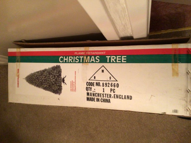 Artificial Christmas tree 