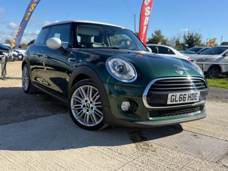 2016 Mini Hatch 1.5 Cooper Hatchback 3dr Petrol Auto Euro 6 (s/s) (136 ps)
