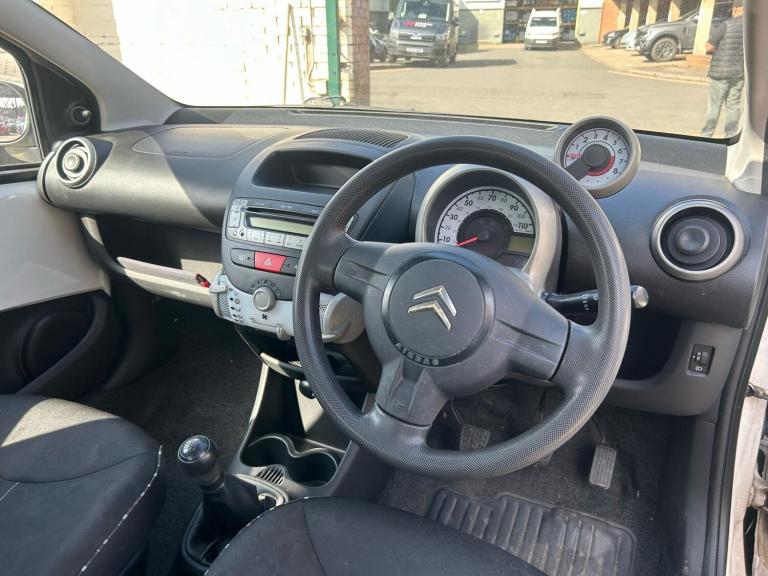 2013 Citroen C1 1.0i VTR Euro 5 3dr HATCHBACK Petrol Manual