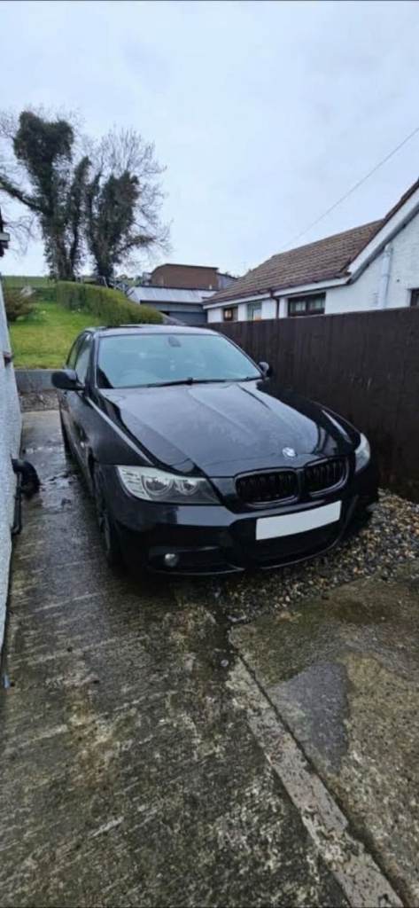 Breaking BMW 320d M sport 2009