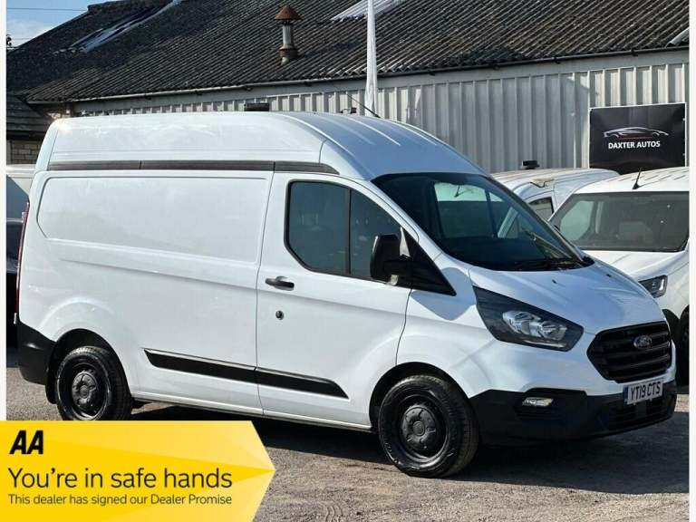 2019 Ford Transit Custom 2.0 300 EcoBlue L1 H2 Euro 6 5dr PANEL VAN Diesel Manual