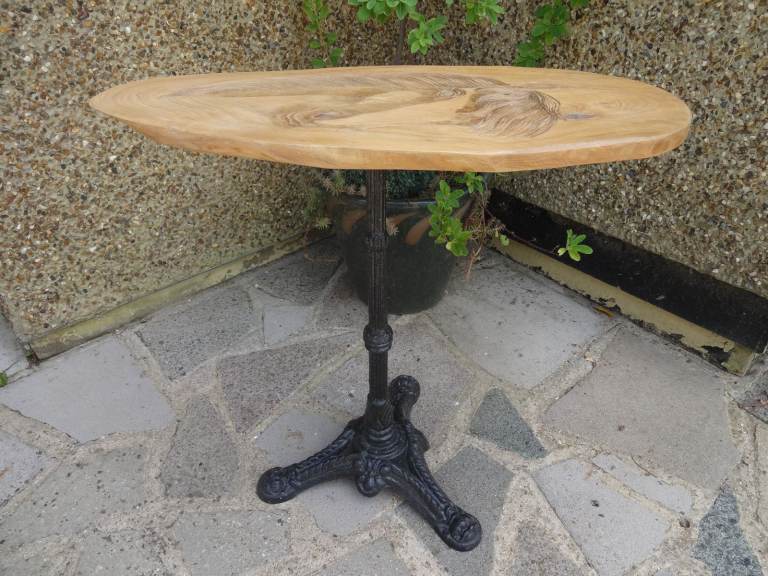LIVE EDGE TABLE ~ CAST IRON PEDESTAL BASE WITH SLAB OF OAK TOP ~