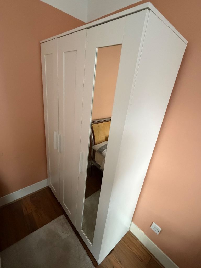 ***BANK HOLIDAY REDUCTION***IKEA Brimnes Wardrobe with mirrored door - White
