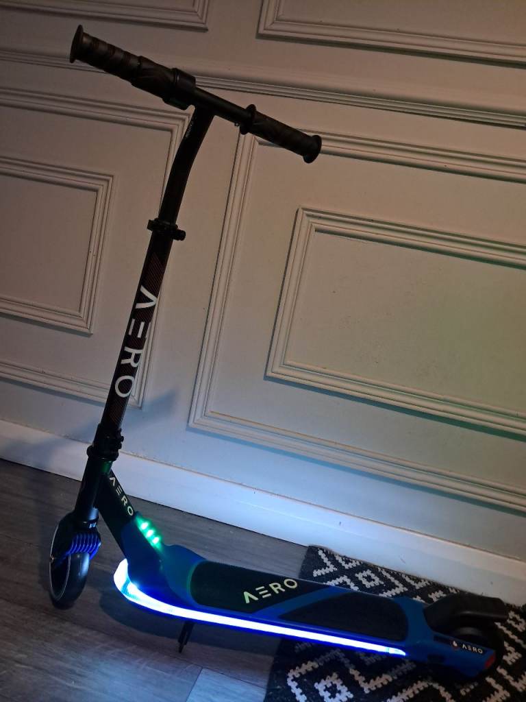 Kids electric scooter