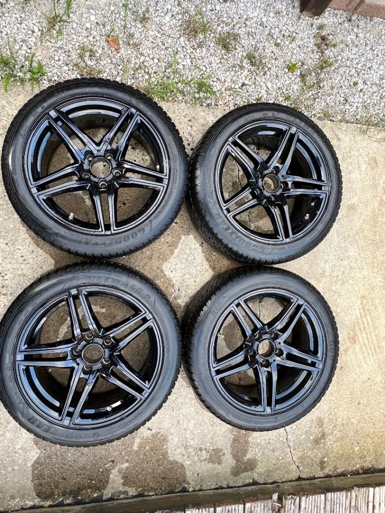BMW F10/11 Borbet 18inch Black Alloys with winter tyres