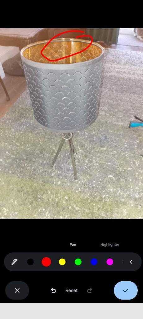 Table lamp
