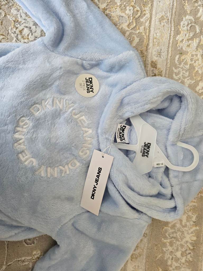 DKNY baby hoodie and trousers set 18-24 months clothes Brand new with tags genuine