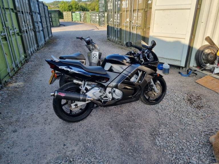 Honda, CBR, 1998, 599 (cc)
