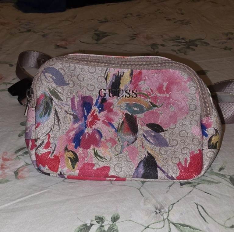 GUESS Floral Crossbody Bag – Good Condition