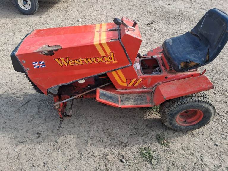 Westwood t1200 ride on mower /racing project / for parts or repair