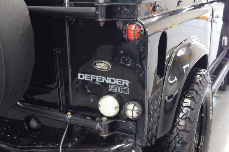 Defender 90 TD5 Pickup