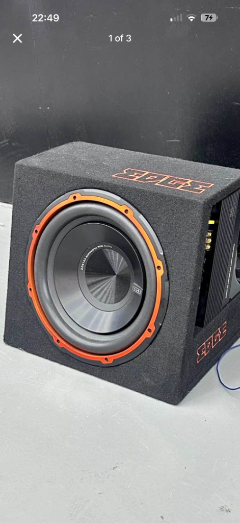 Car subwoofer with amp 