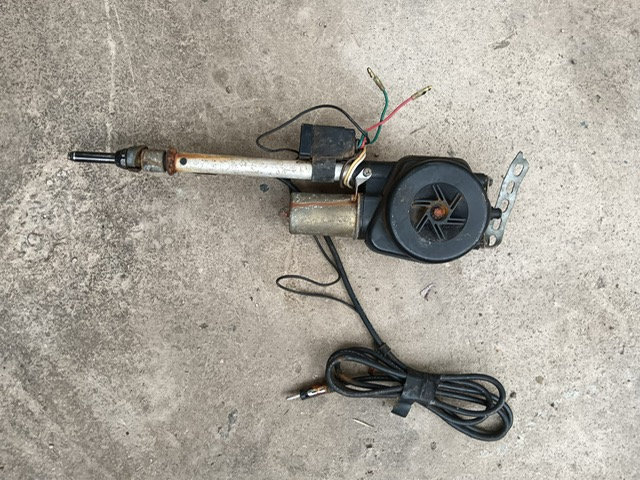 Antenna for Maserati 2.24