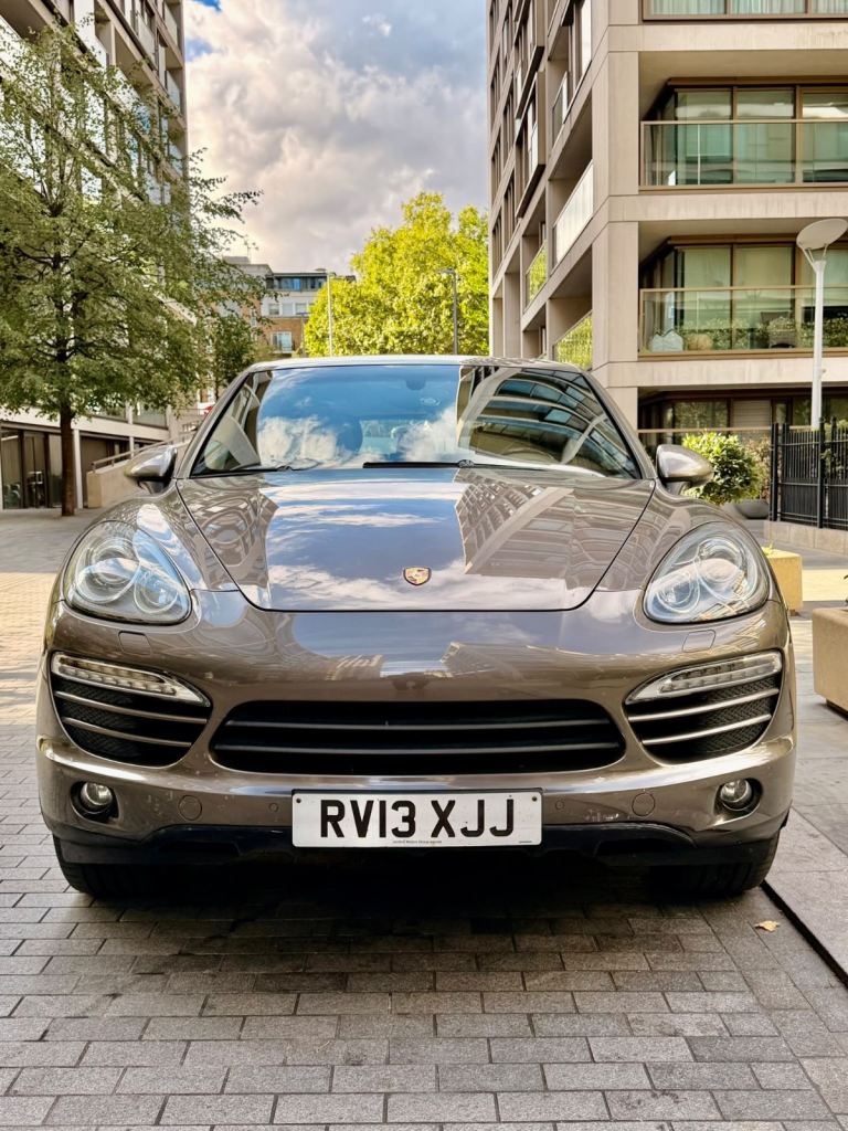 LHD LEFT HAND DRIVE PORSCHE CAYENNE 3.6 V6 Tiptronic – 300 BHP