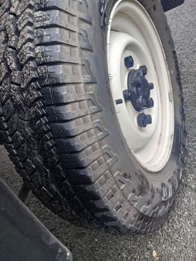 Tyres x 5 205 80 16 vgc only 4k miles with very good tread falken wildpeak  