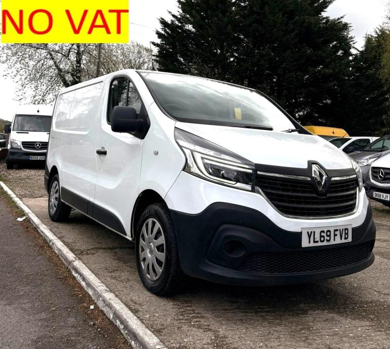 2019 Renault Trafic 2.0 dCi 28 Business **ONLY 46,000 Miles** NO VAT PANEL VAN Diesel Manual