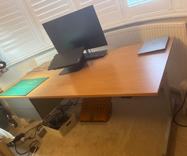 Good quality study desk