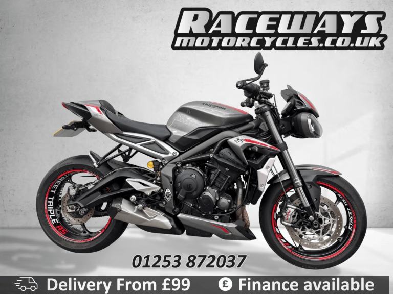 TRIUMPH STREET TRIPLE 765 RS SILEVER 2020 20REG, 11,845 MILES, 765CC USED
