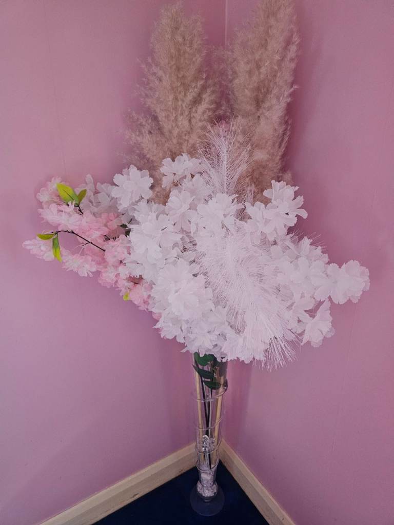 Large Vase with Decorative Artificial Flowers and Pampas Grass
